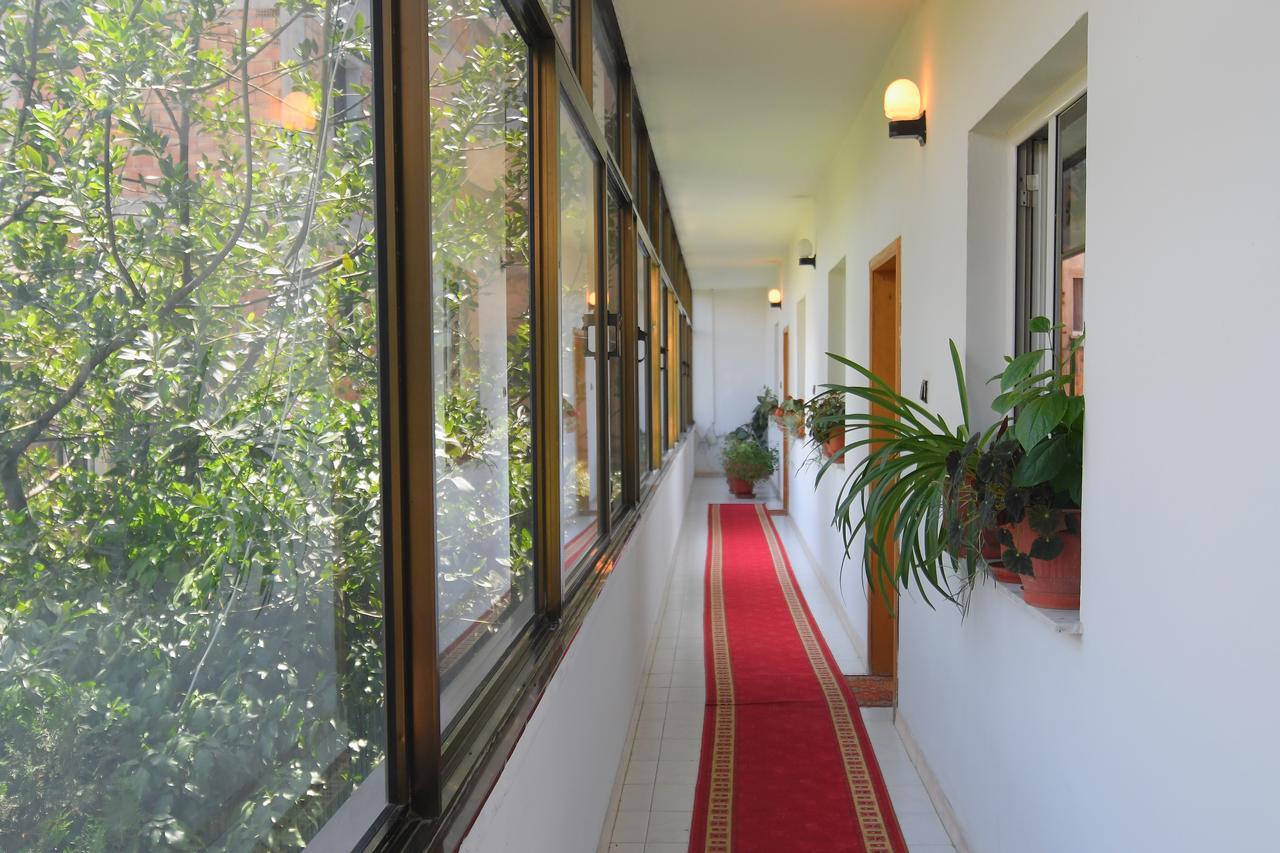 Hotel Haxhiu Tiran Dış mekan fotoğraf