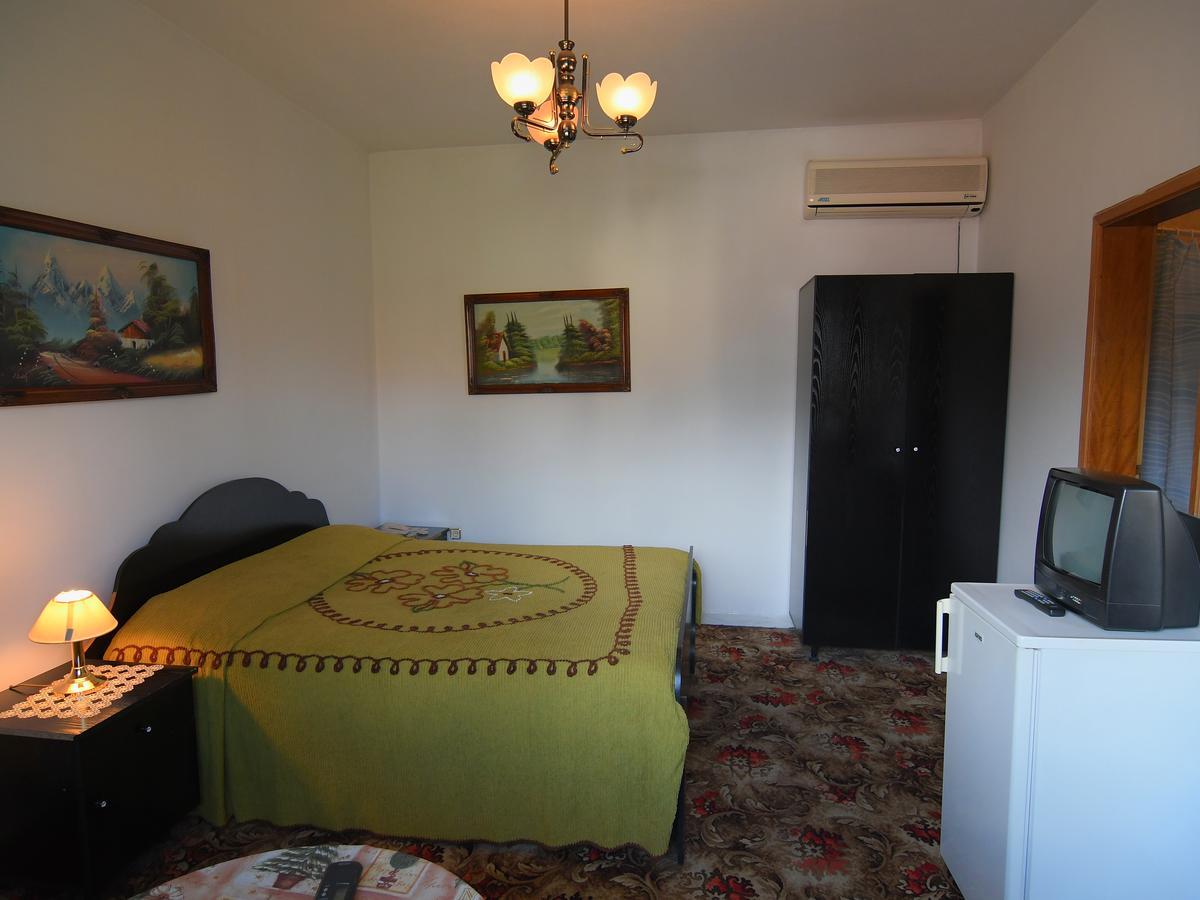 Hotel Haxhiu Tiran Dış mekan fotoğraf